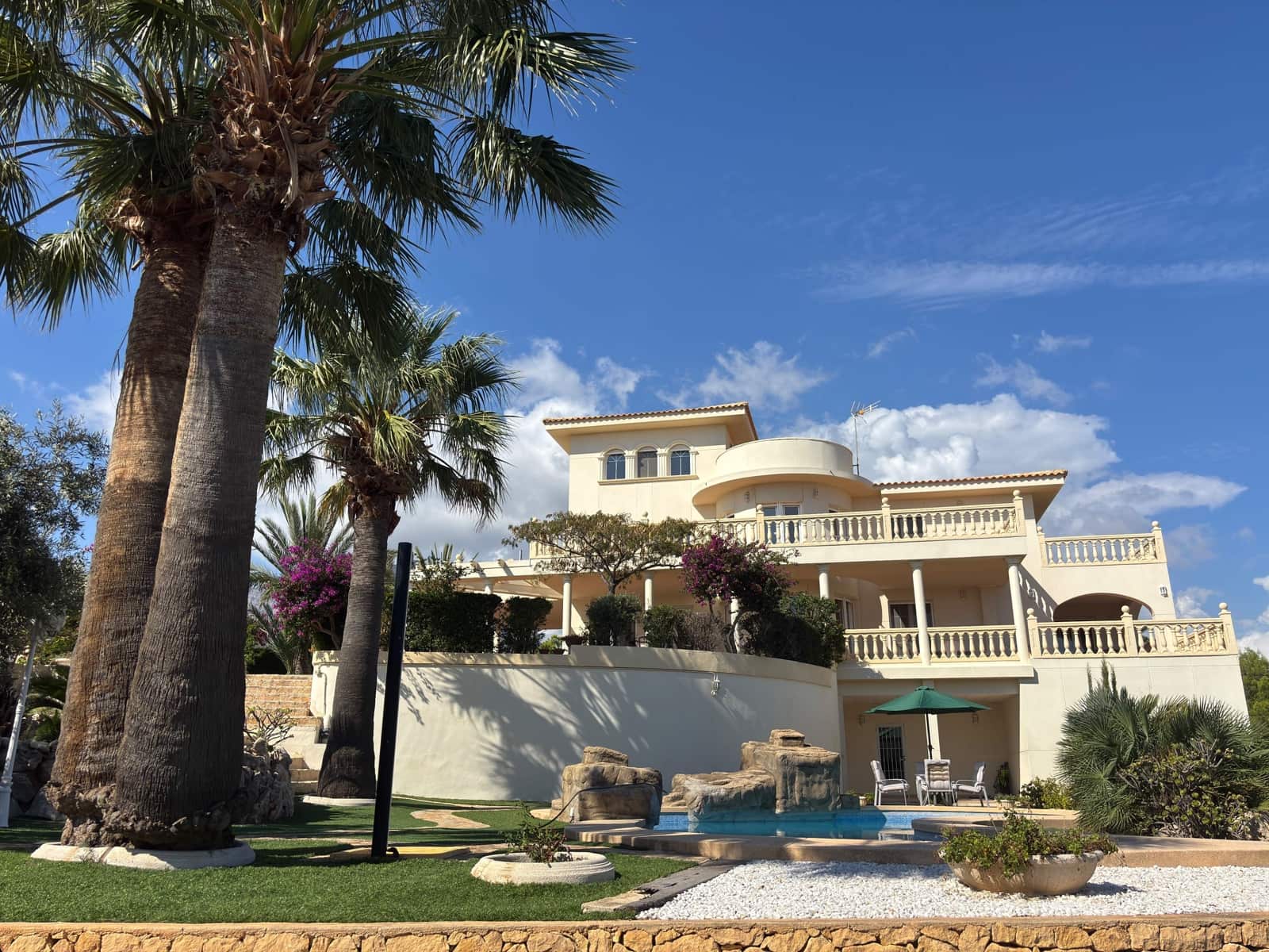 7 soveværelse Villa til salg i Benidorm med swimmingpool garage - € 1.450.000 (Ref: 9326636)