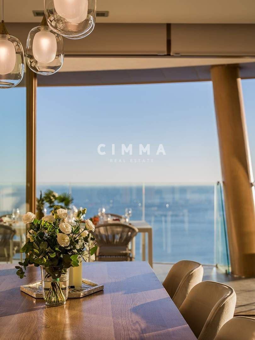 4 sypialnia Penthouse na sprzedaż w Benidorm - 2 500 000 € (Ref: 9330829)