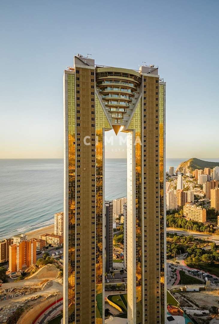 4 sypialnia Penthouse na sprzedaż w Benidorm - 2 500 000 € (Ref: 9330829)