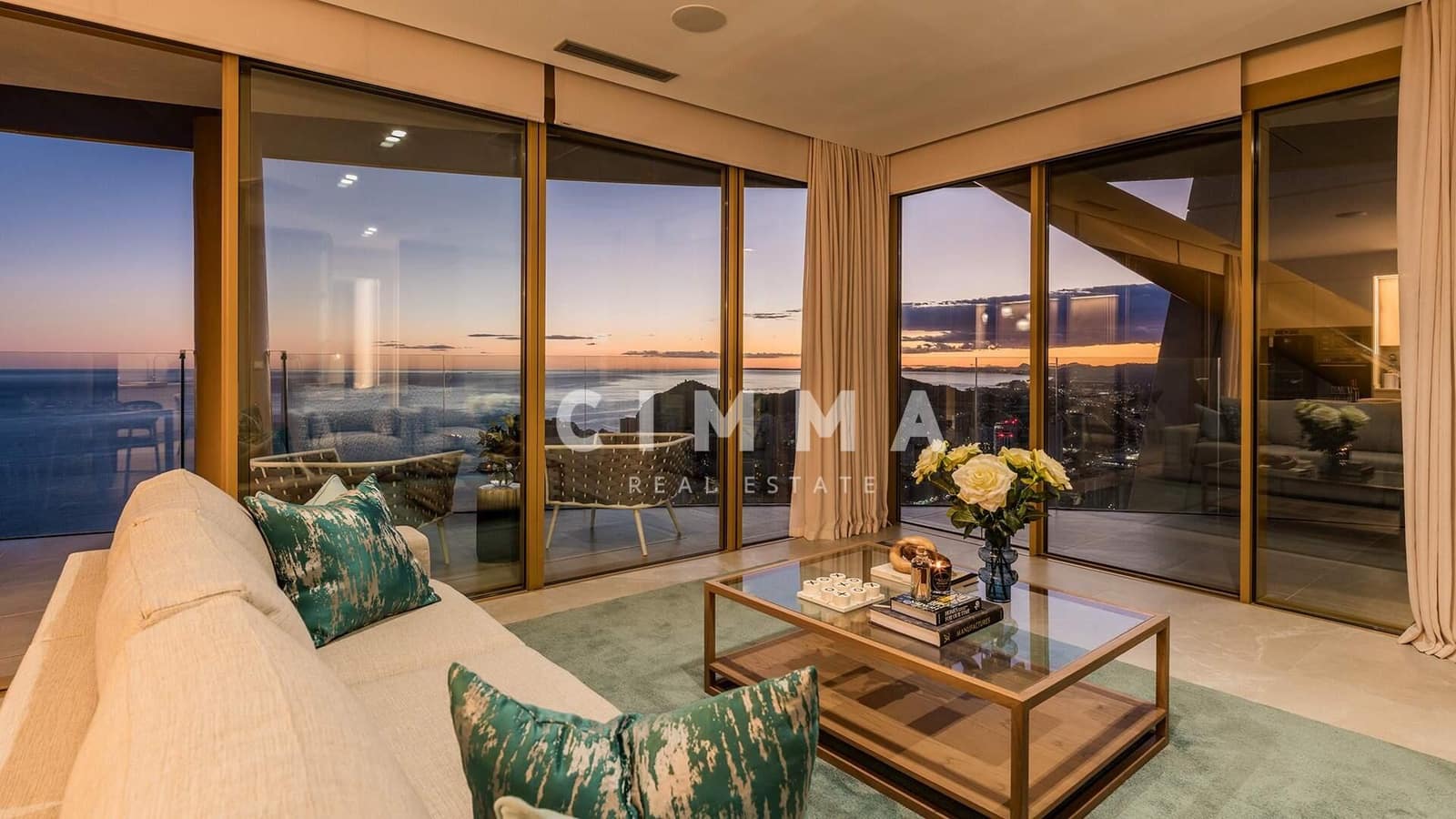 4 sypialnia Penthouse na sprzedaż w Benidorm - 2 500 000 € (Ref: 9330829)