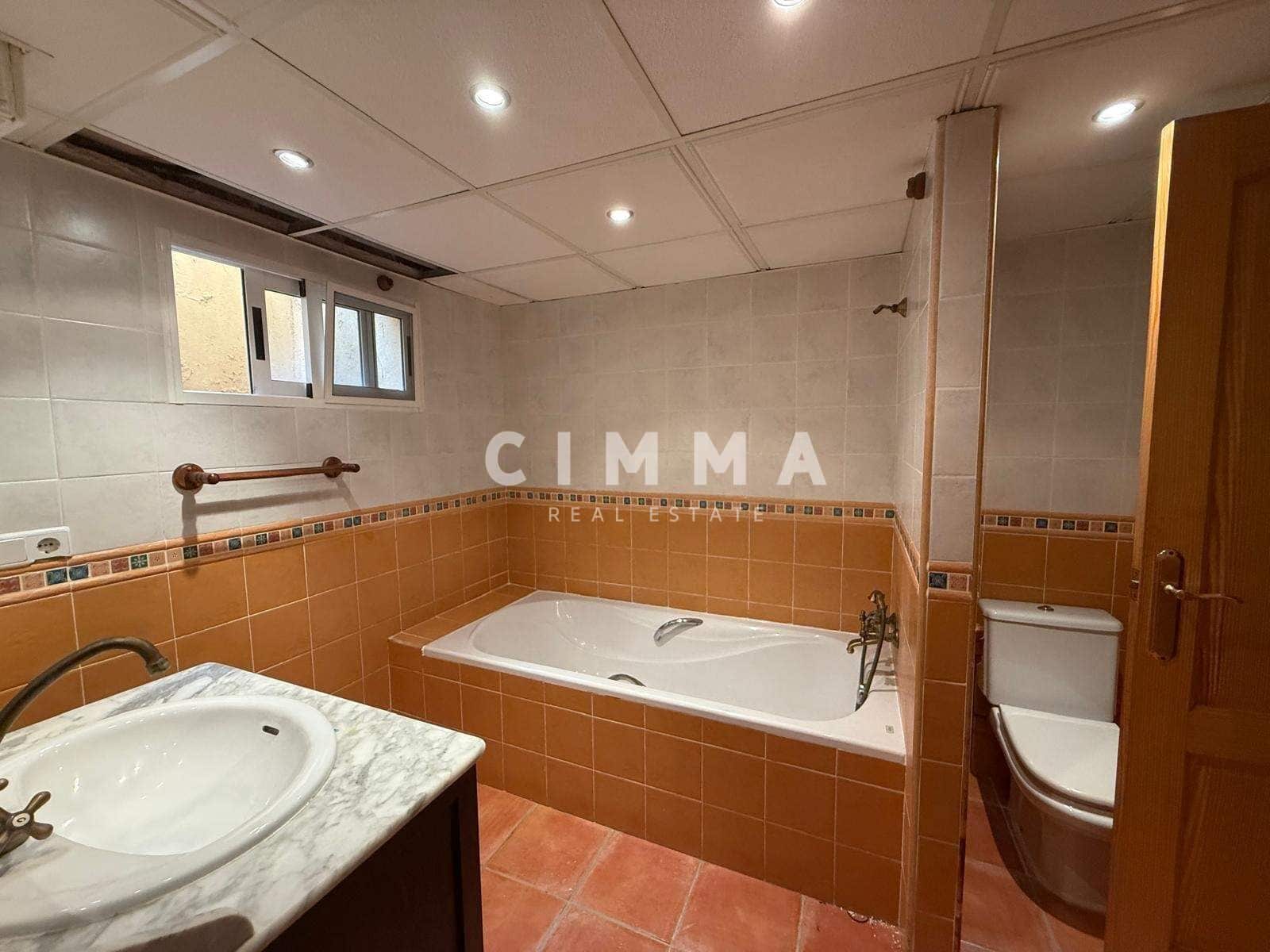 5 quarto Moradia para venda em La Nucia - 750 000 € (Ref: 9330830)