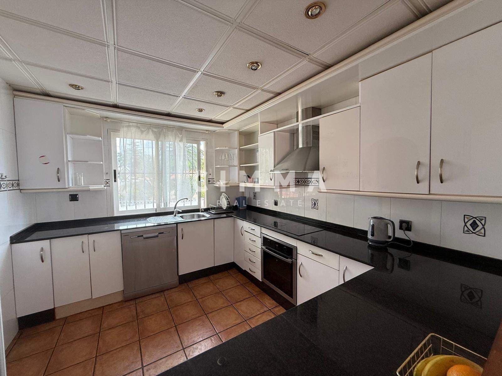 5 quarto Moradia para venda em La Nucia - 750 000 € (Ref: 9330830)