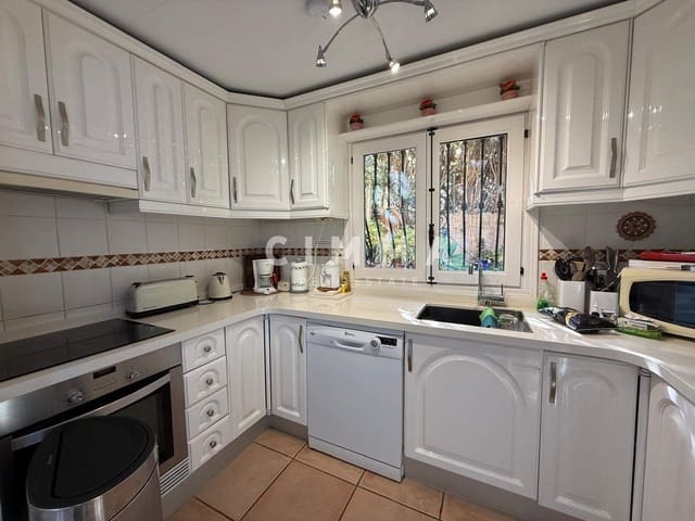 3 sovrum Villa till salu i Altea med garage - 850 000 € (Ref: 9330832)