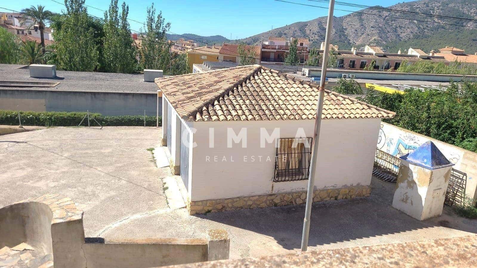 4 bedroom Villa for sale in Finestrat with pool - € 470,000 (Ref: 9330833)