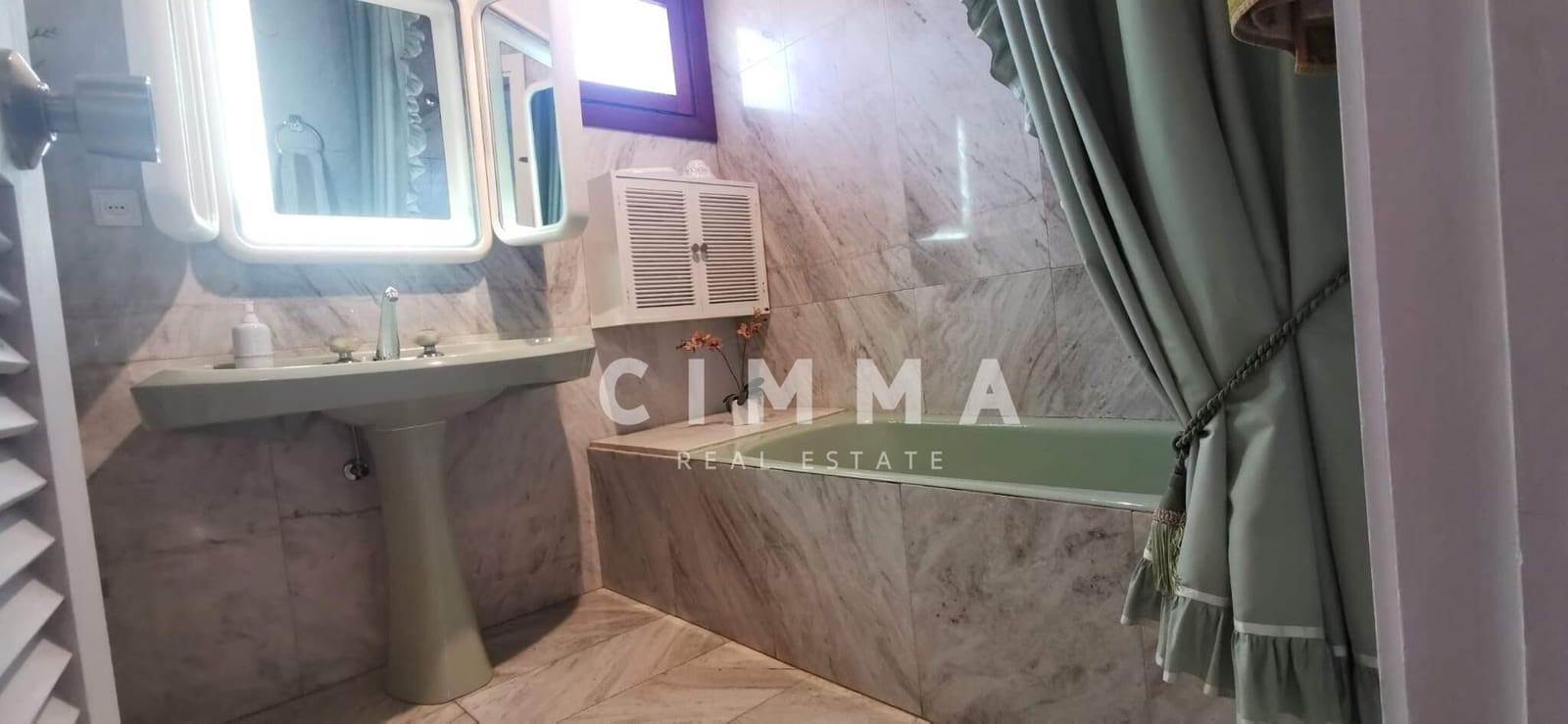 4 chambre Villa/Maison à vendre à La Nucia avec piscine - 695 000 € (Ref: 9335188)