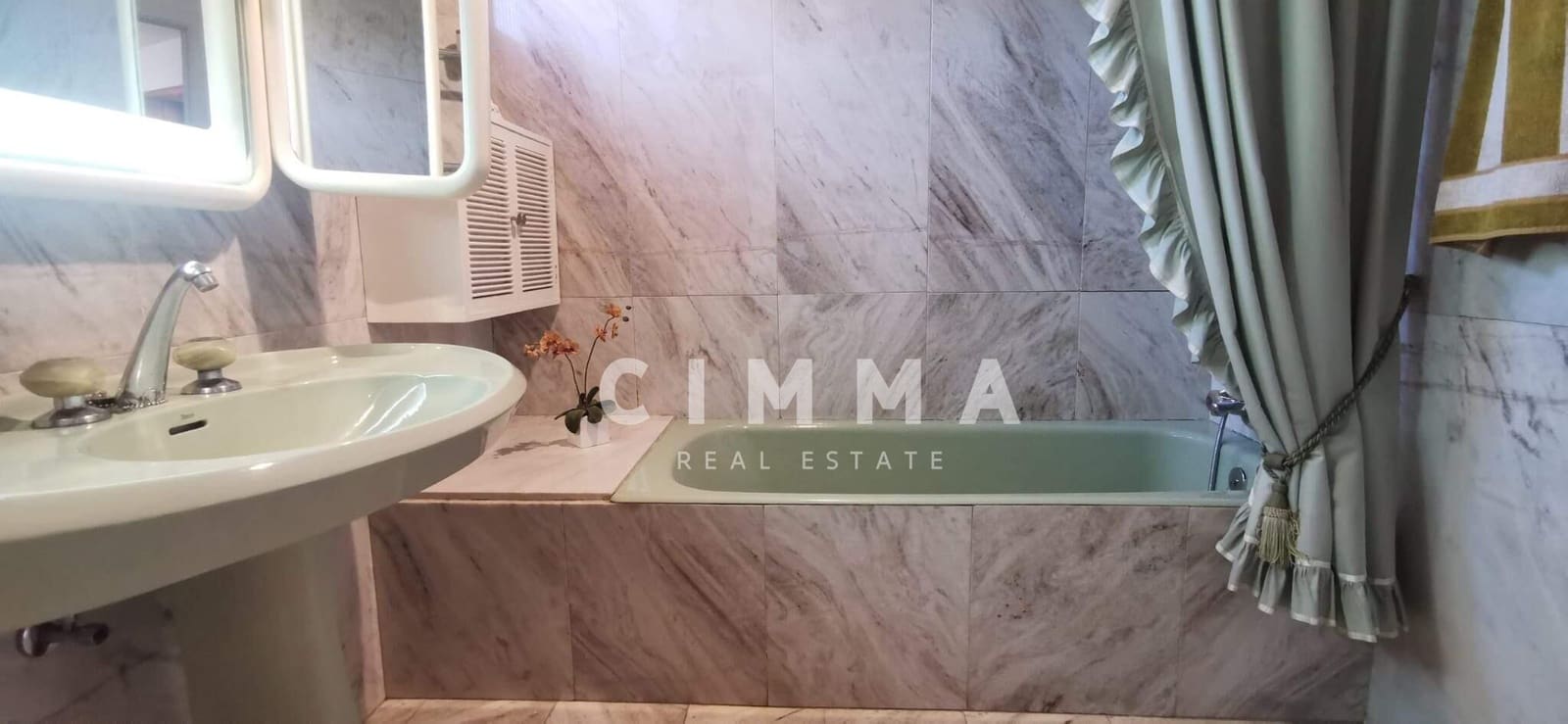 4 chambre Villa/Maison à vendre à La Nucia avec piscine - 695 000 € (Ref: 9335188)