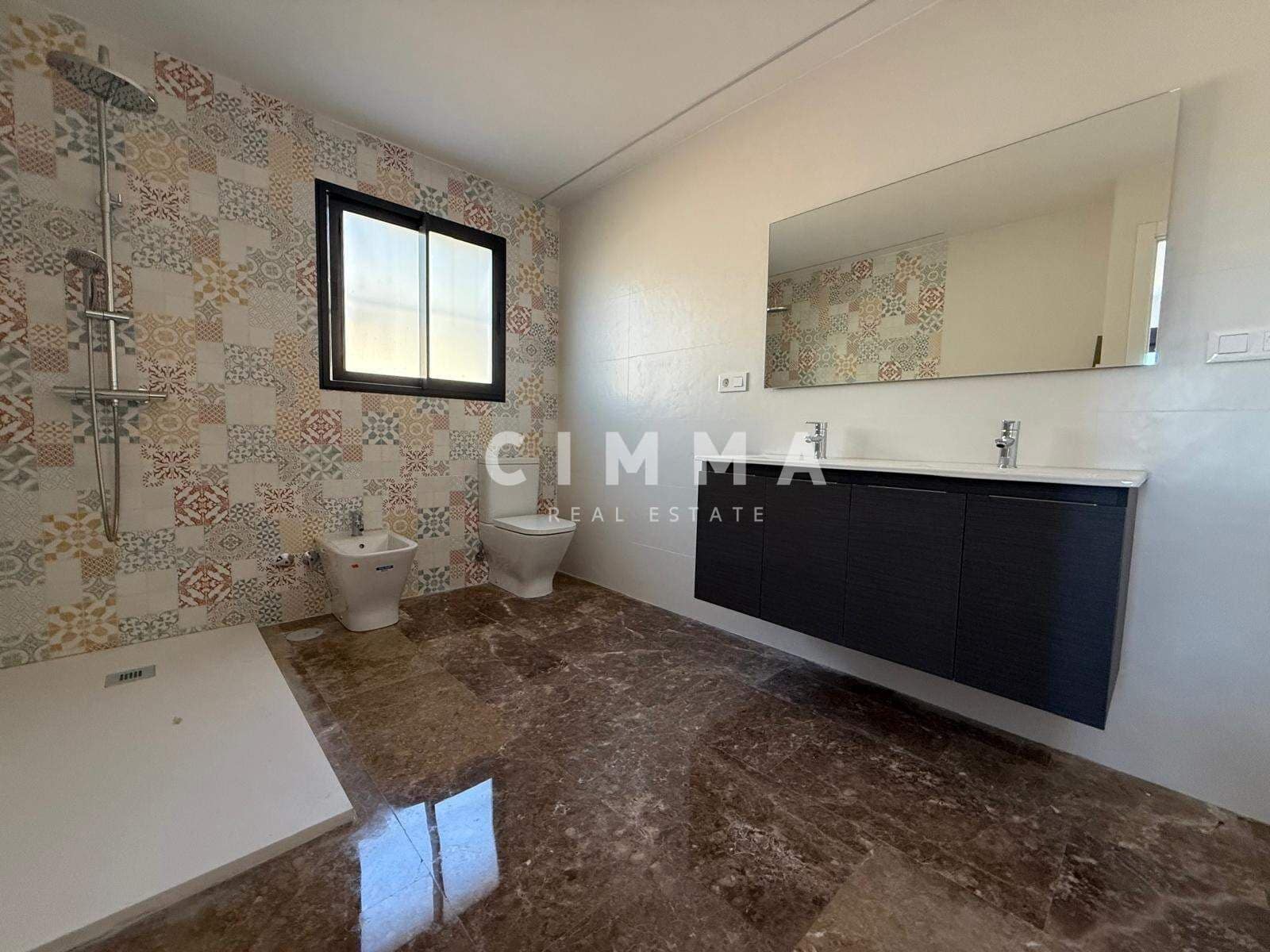 Chalet de 4 habitaciones en La Nucia en venta con garaje - 950.000 € (Ref: 9335190)