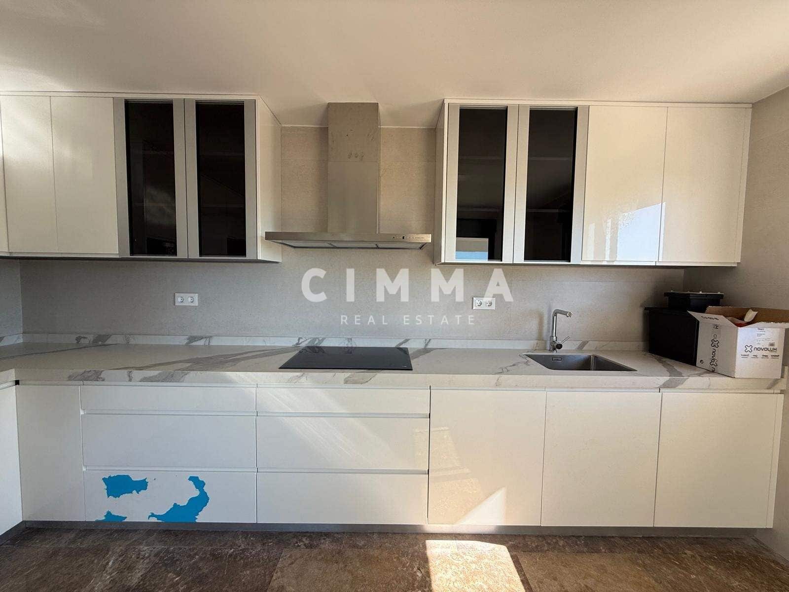 Chalet de 4 habitaciones en La Nucia en venta con garaje - 950.000 € (Ref: 9335190)