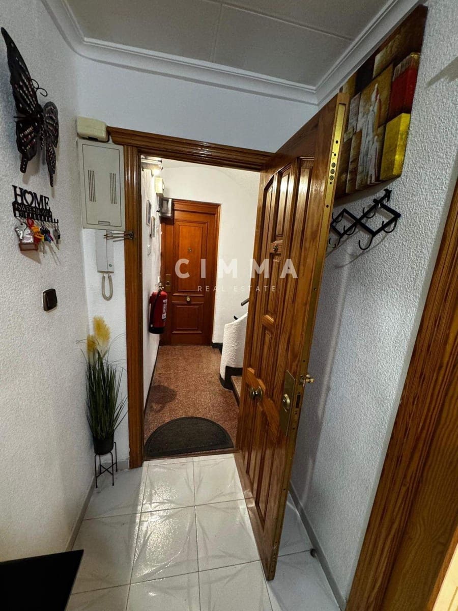 2 sovrum Lägenhet till salu i Benidorm - 185 500 € (Ref: 9338464)