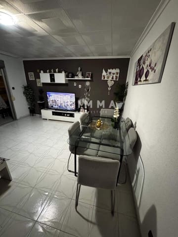 2 soveværelse Lejlighed til salg i Colonia Madrid, Benidorm - € 185.500 (Ref: 9338464)