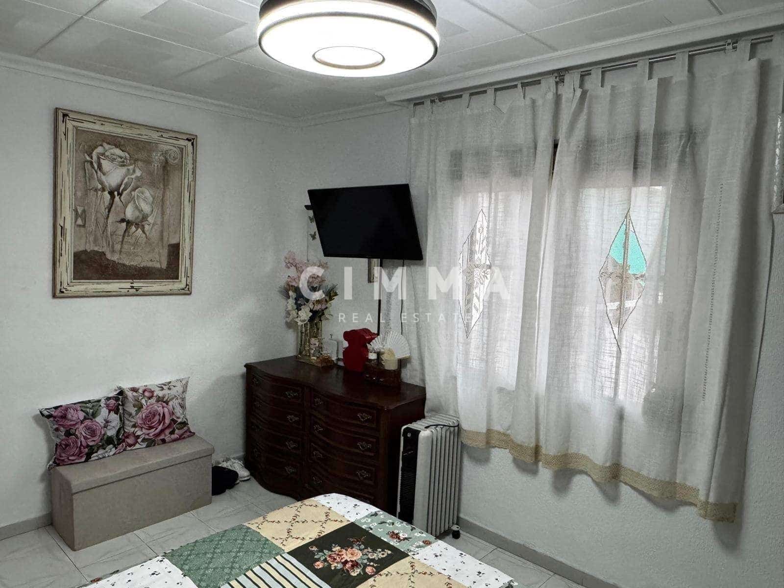 2 sovrum Lägenhet till salu i Benidorm - 185 500 € (Ref: 9338464)