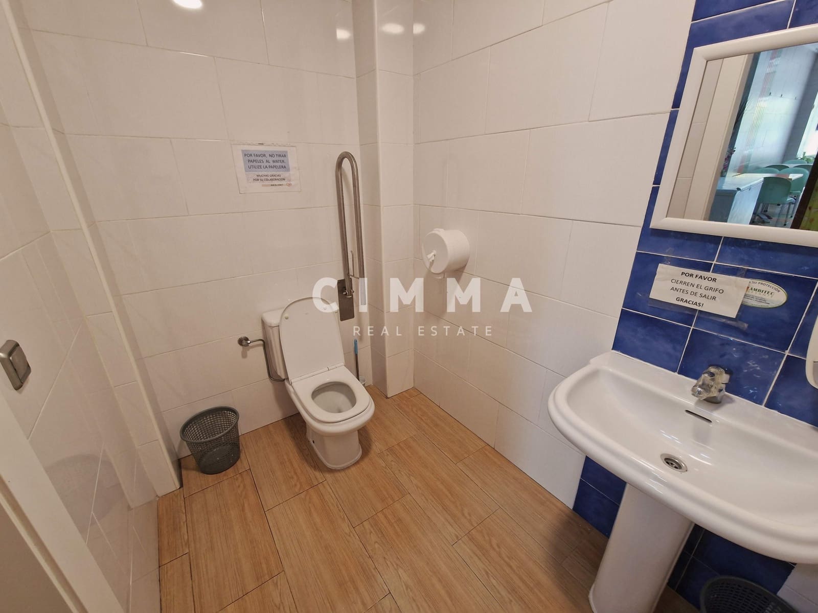 Commercieel te koop in Callosa d'En Sarria - € 175.000 (Ref: 9341377)