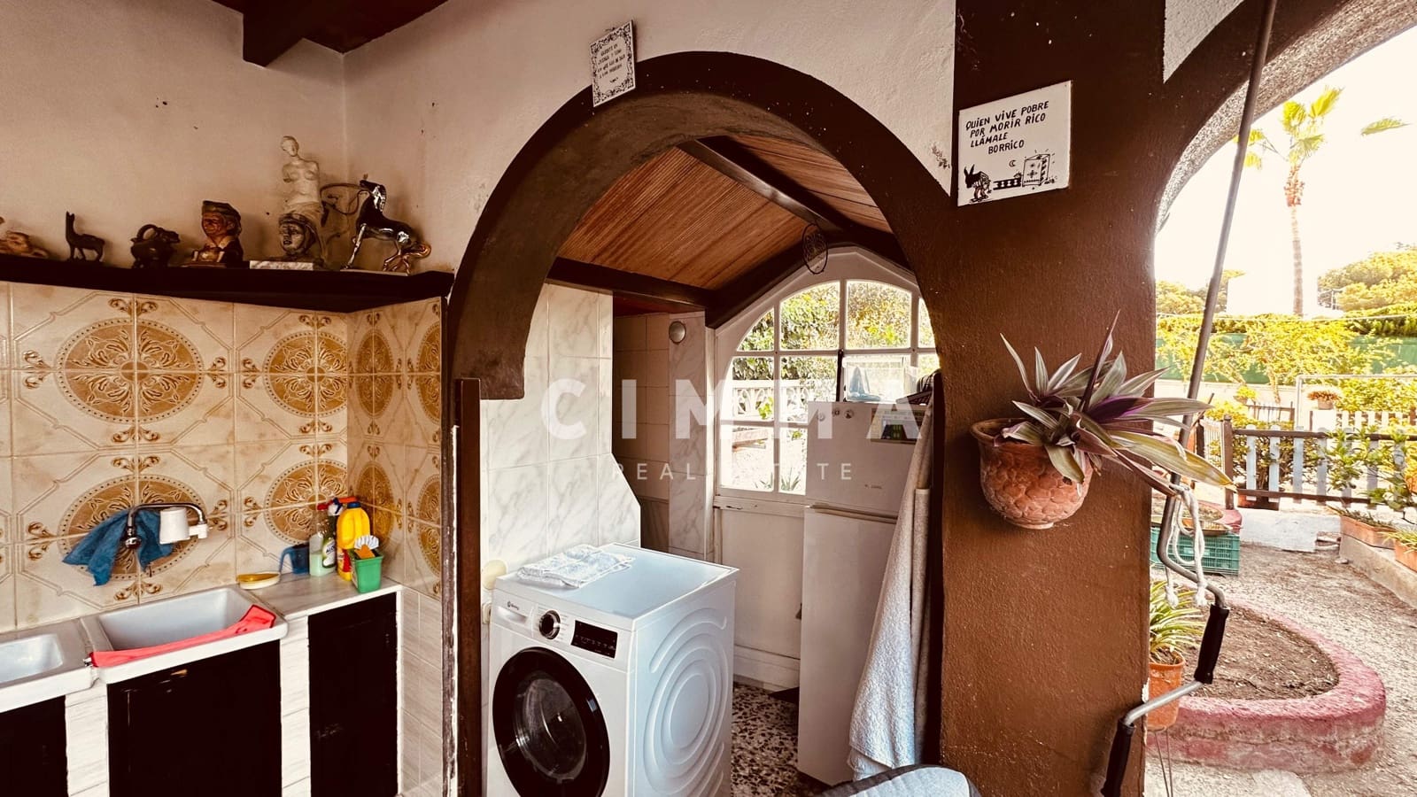 6 sypialnia Willa na sprzedaż w La Nucia - 550 000 € (Ref: 9344957)