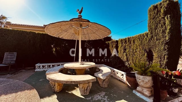 6 sypialnia Willa na sprzedaż w La Nucia - 550 000 € (Ref: 9344957)