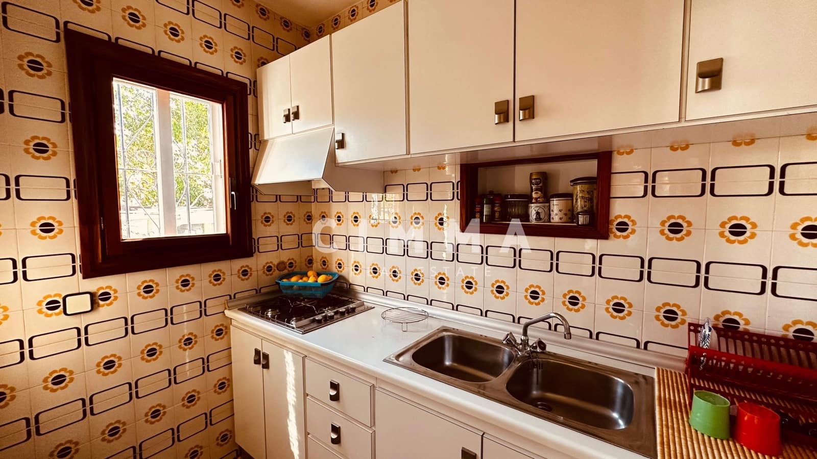 6 bedroom Villa for sale in La Nucia with pool garage - € 550,000 (Ref: 9344957)