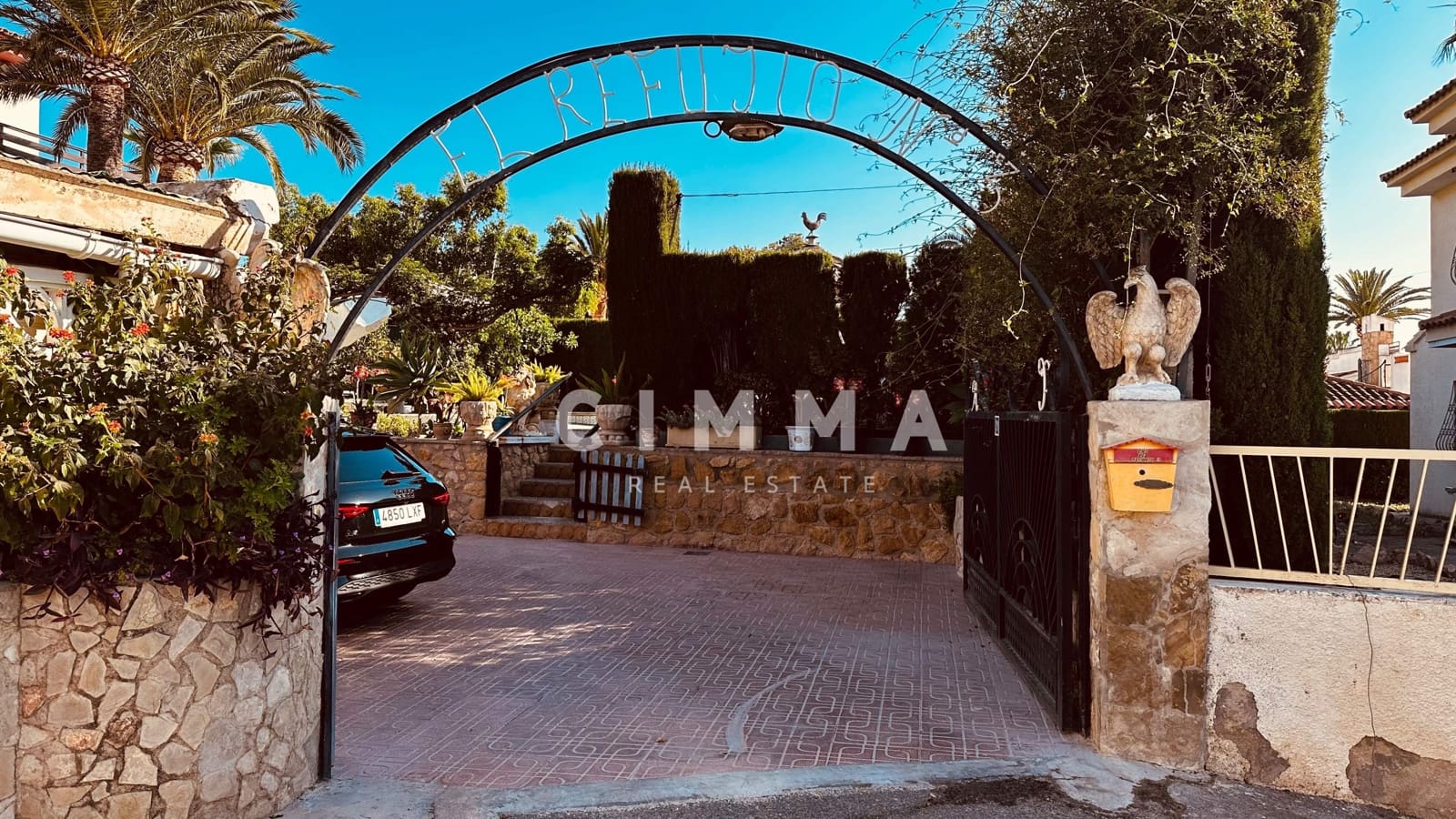 6 bedroom Villa for sale in La Nucia with pool garage - € 550,000 (Ref: 9344957)