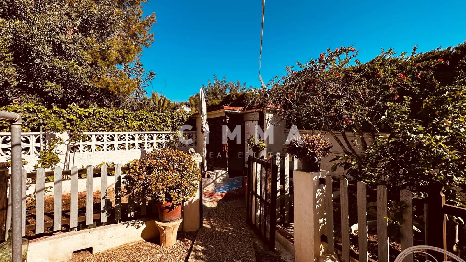 6 bedroom Villa for sale in La Nucia with pool garage - € 550,000 (Ref: 9344957)