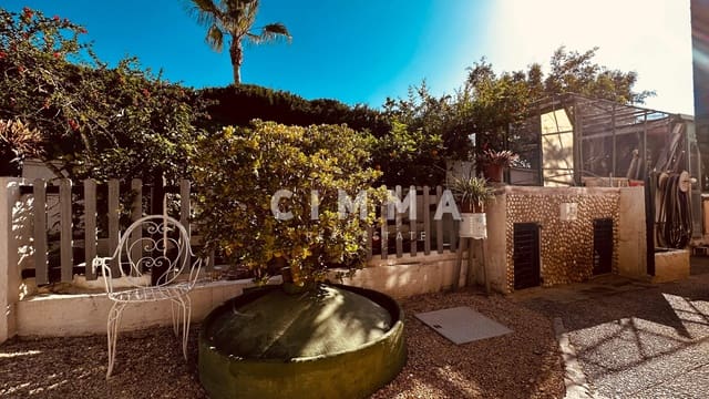 6 soveværelse Villa til salg i La Nucia med swimmingpool garage - € 550.000 (Ref: 9344957)