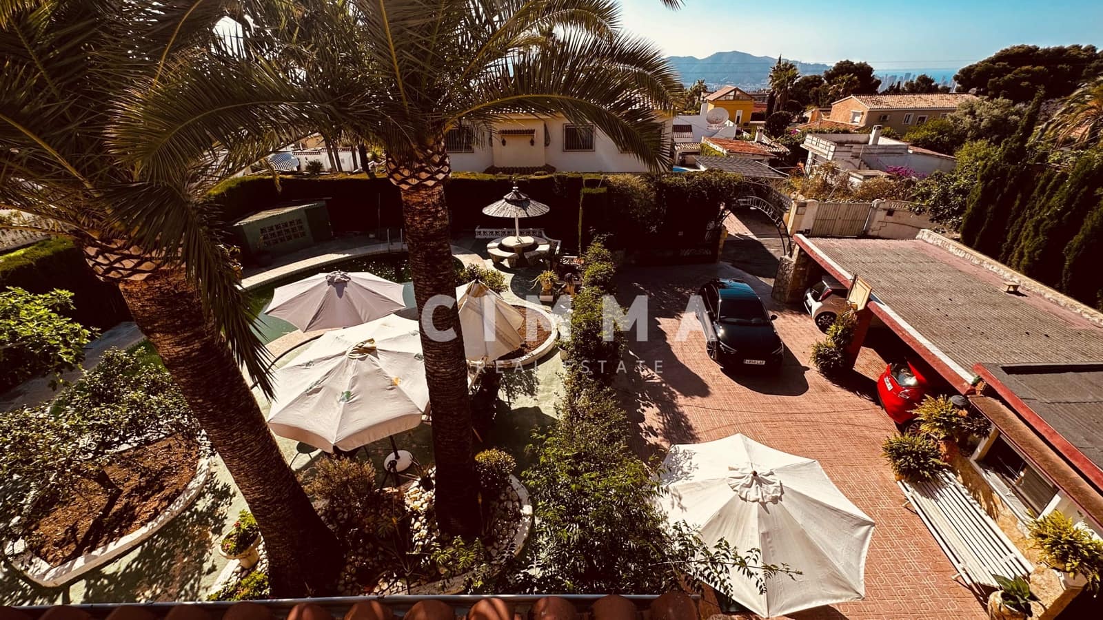 6 bedroom Villa for sale in La Nucia with pool garage - € 550,000 (Ref: 9344957)
