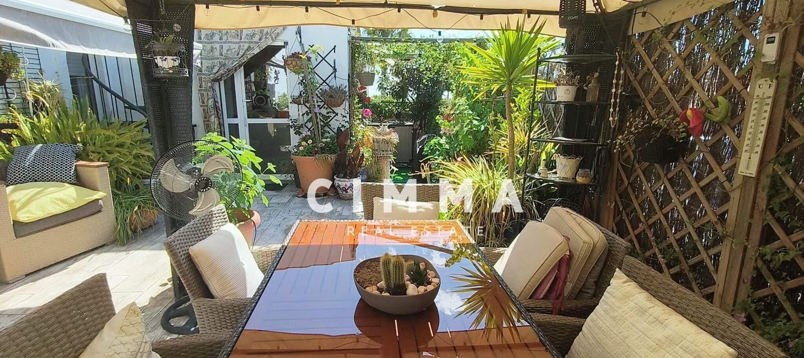 3 soveværelse Rækkehus til salg i La Nucia med garage - € 325.000 (Ref: 9344958)