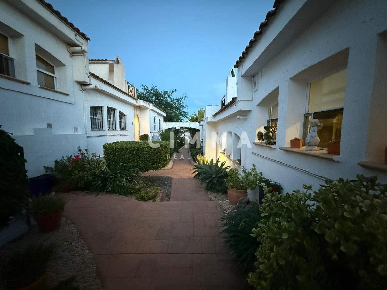 3 soveværelse Rækkehus til salg i La Nucia med garage - € 325.000 (Ref: 9344958)