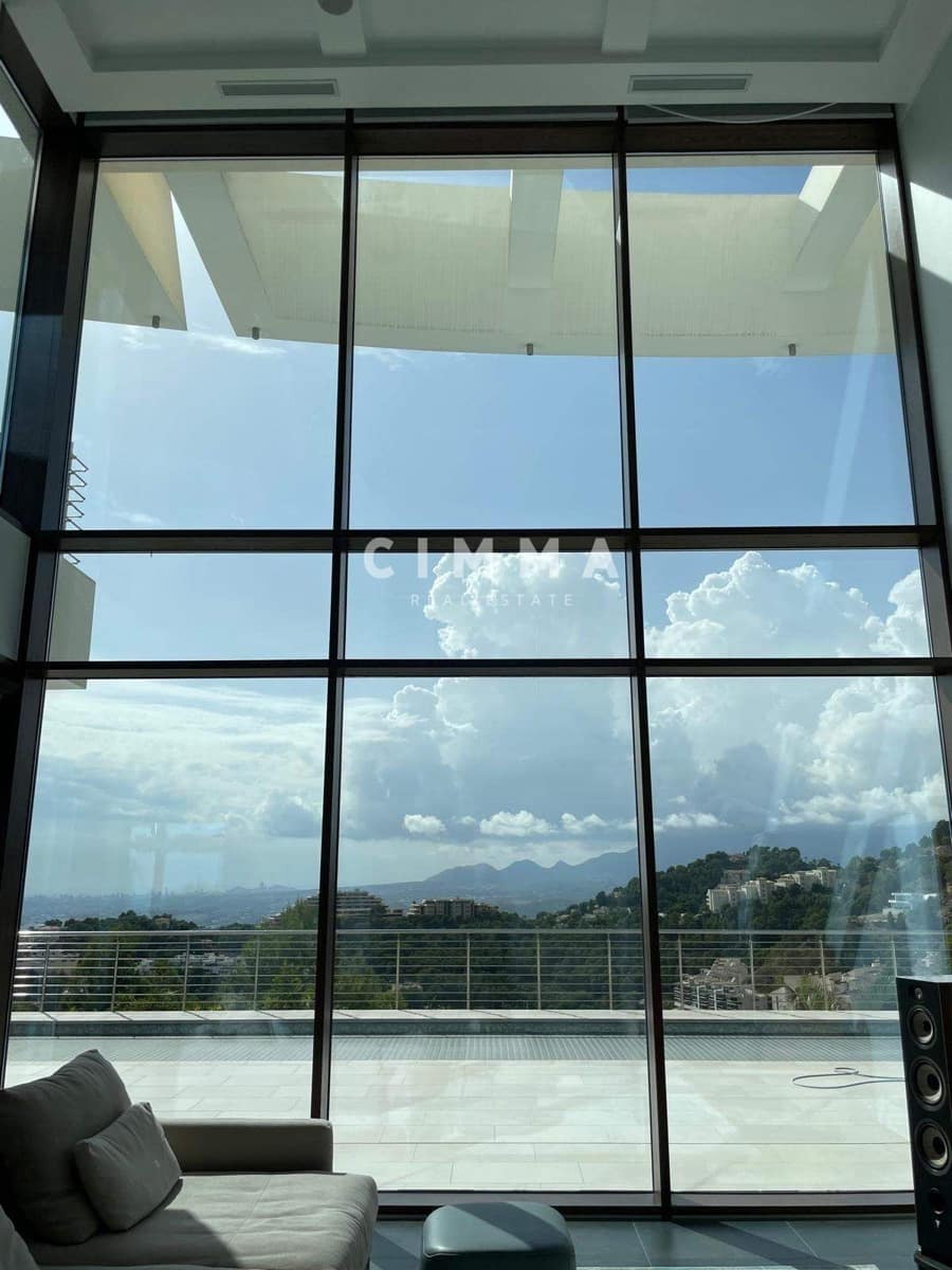 5 bedroom Villa for sale in Altea - € 2,480,000 (Ref: 9353765)