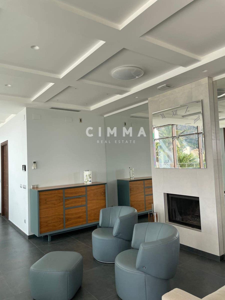 5 bedroom Villa for sale in Altea - € 2,480,000 (Ref: 9353765)