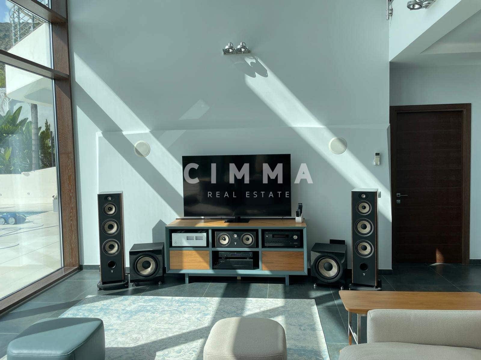 5 bedroom Villa for sale in Altea - € 2,480,000 (Ref: 9353765)