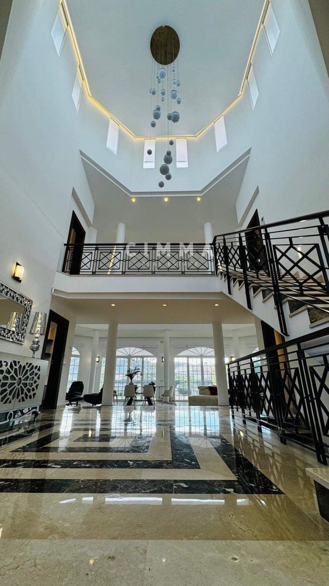 Chalet de 6 habitaciones en Alfaz del Pi / L'Alfàs del Pi en venta con piscina garaje - 1.600.000 € (Ref: 9353766)