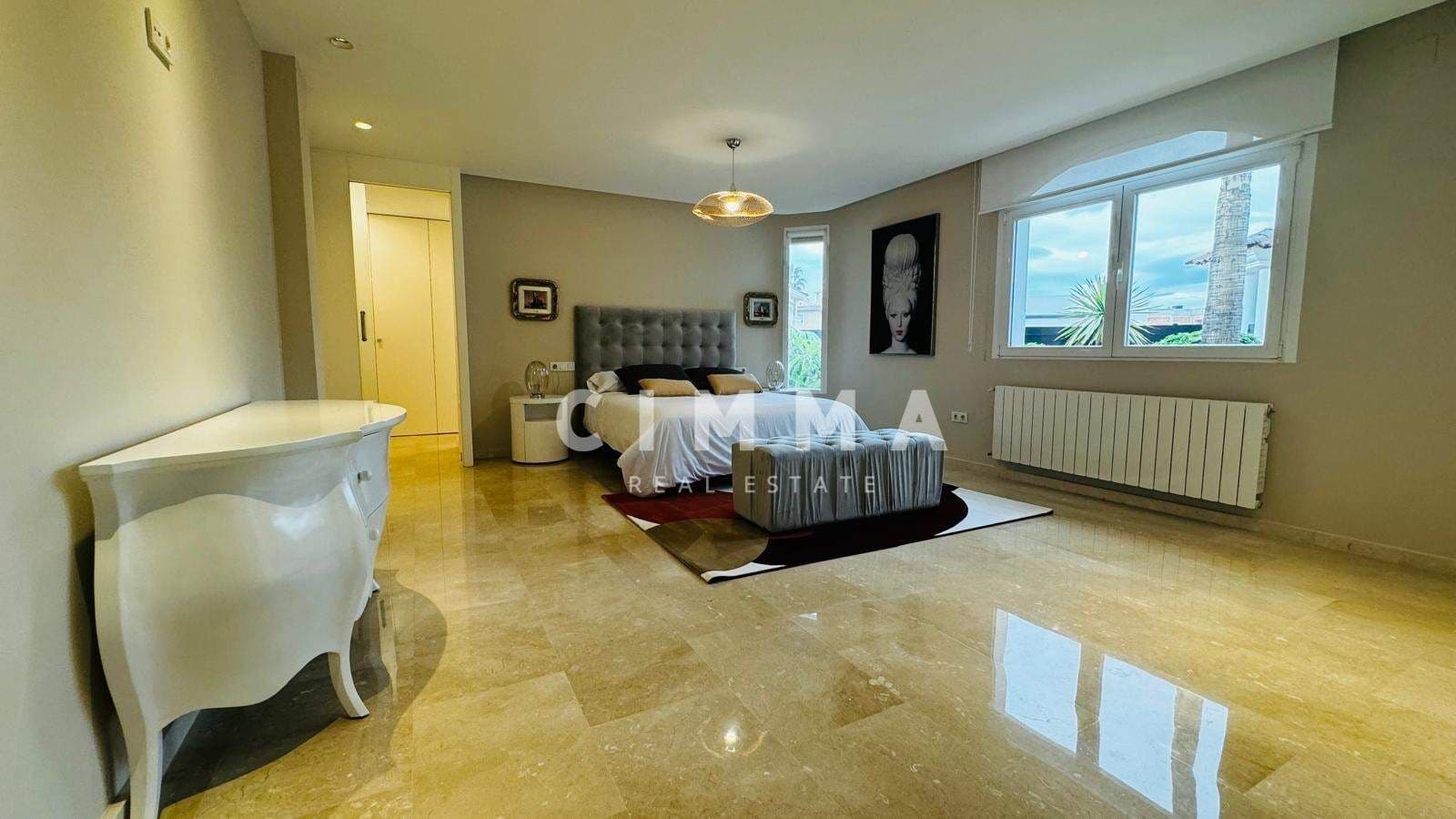 Chalet de 6 habitaciones en Alfaz del Pi / L'Alfàs del Pi en venta con piscina garaje - 1.600.000 € (Ref: 9353766)