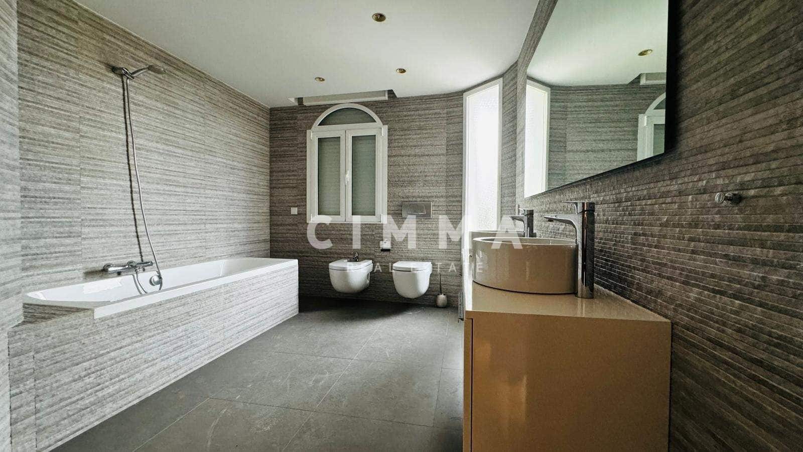 Chalet de 6 habitaciones en Alfaz del Pi / L'Alfàs del Pi en venta con piscina garaje - 1.600.000 € (Ref: 9353766)