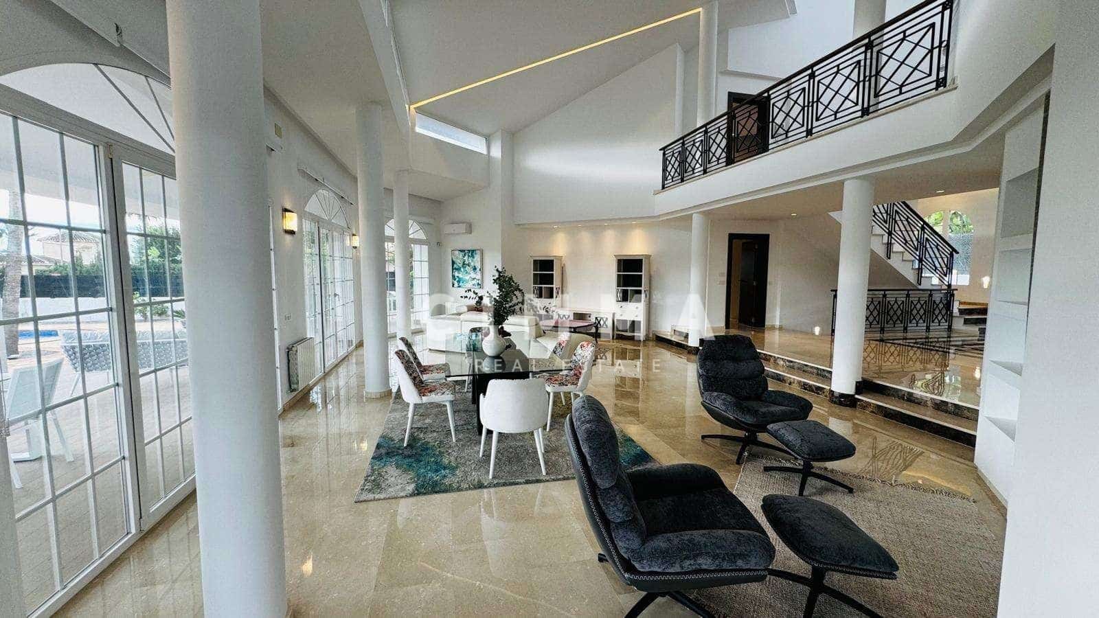 Chalet de 6 habitaciones en Alfaz del Pi / L'Alfàs del Pi en venta con piscina garaje - 1.600.000 € (Ref: 9353766)