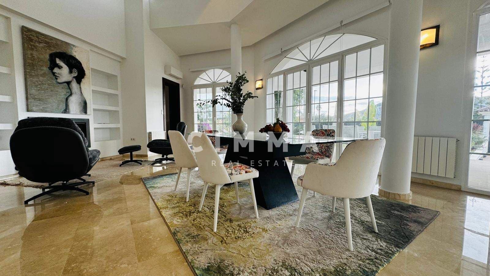 Chalet de 6 habitaciones en Alfaz del Pi / L'Alfàs del Pi en venta con piscina garaje - 1.600.000 € (Ref: 9353766)