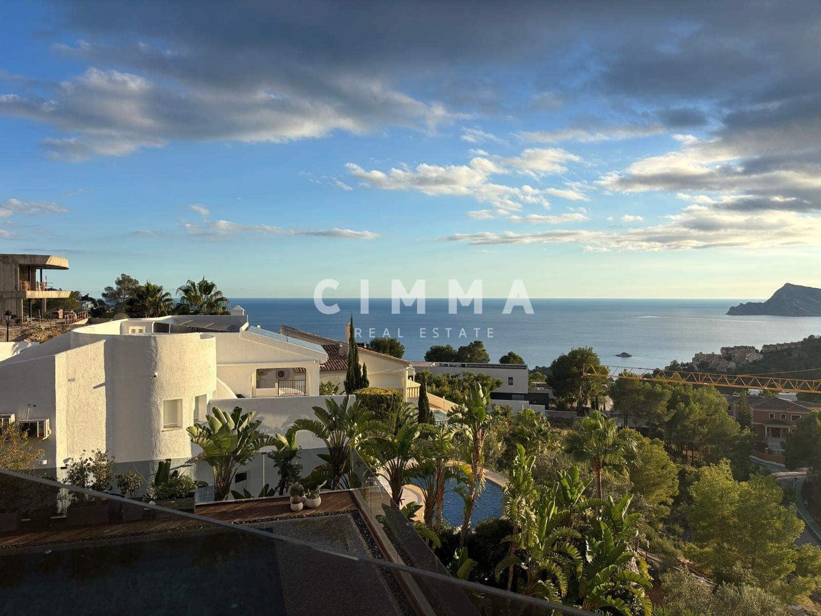 4 sypialnia Willa na sprzedaż w Altea z basenem garażem - 2 650 000 € (Ref: 9356011)