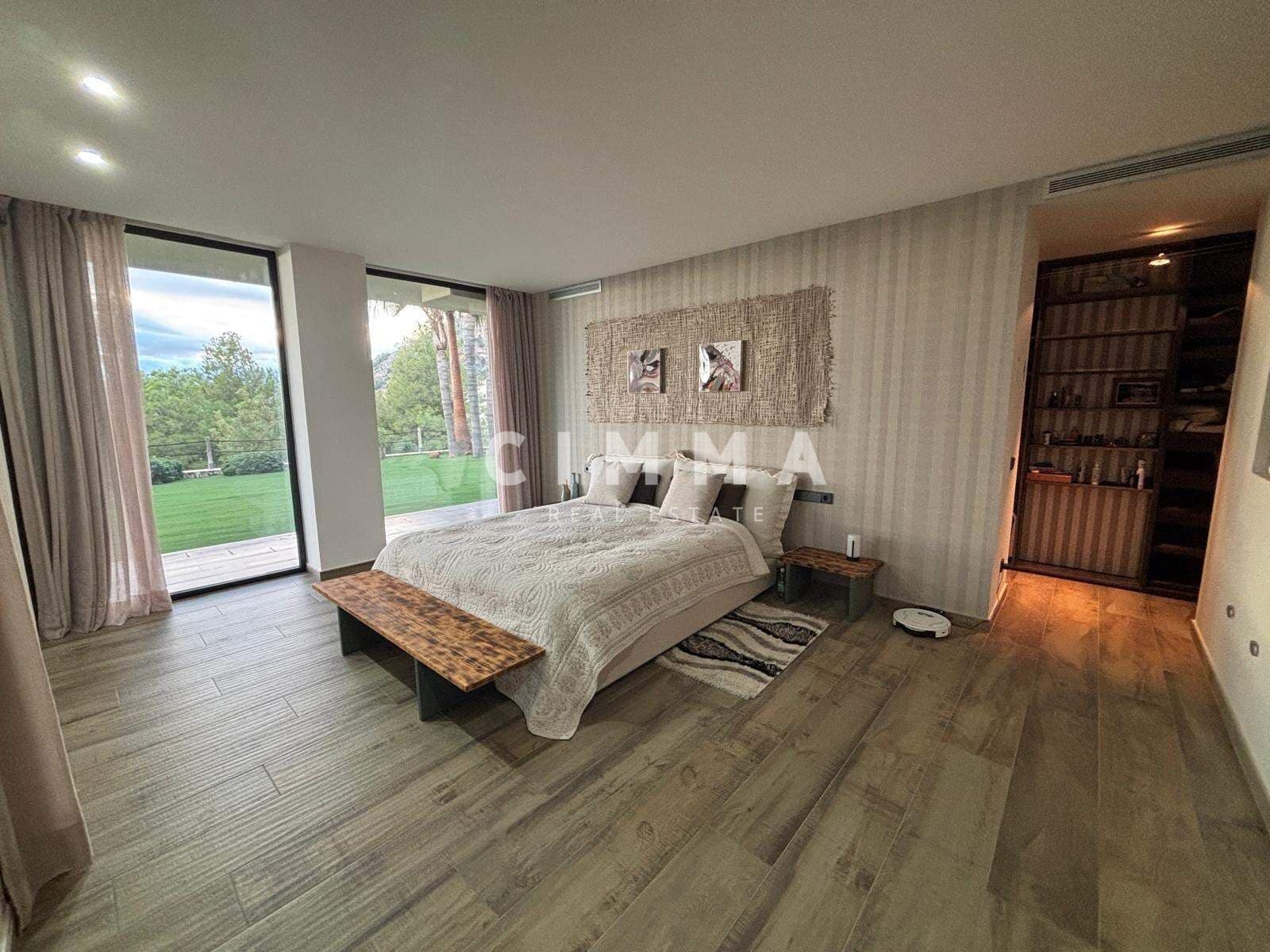 4 sypialnia Willa na sprzedaż w Altea z basenem garażem - 2 650 000 € (Ref: 9356011)