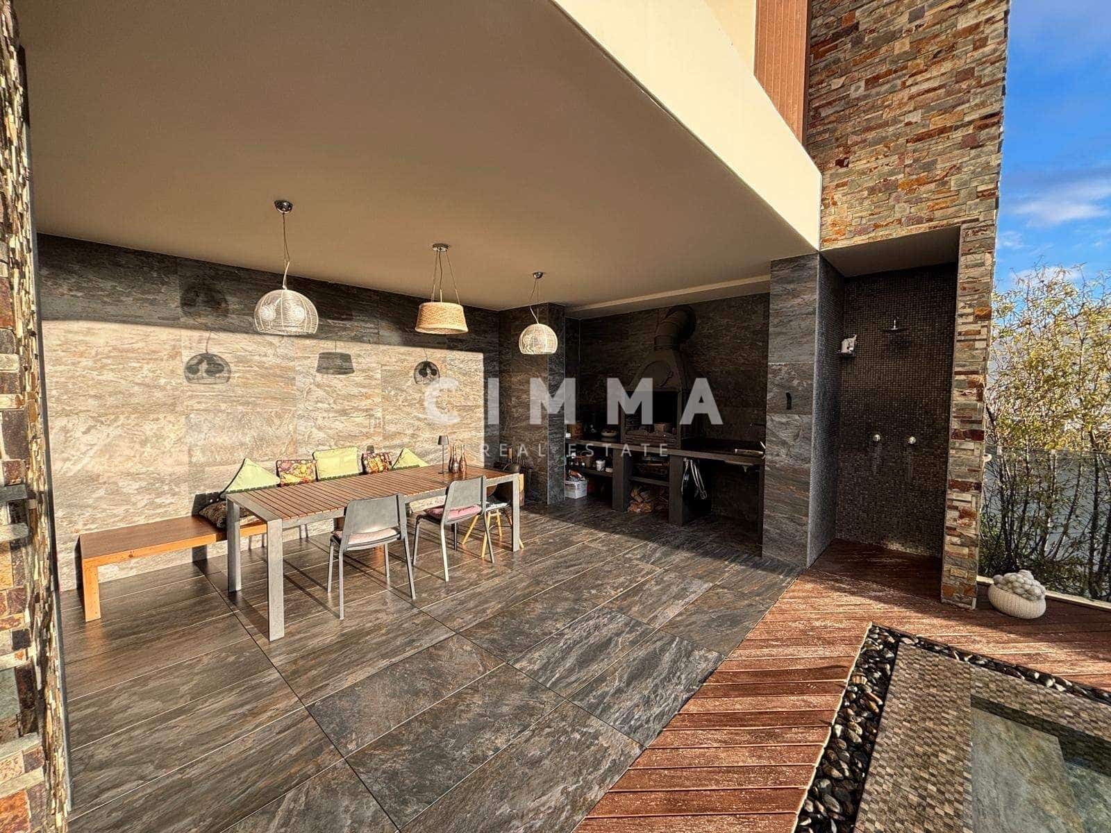 4 sypialnia Willa na sprzedaż w Altea z basenem garażem - 2 650 000 € (Ref: 9356011)