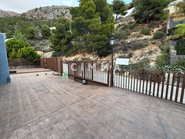 4 sypialnia Willa na sprzedaż w Altea z basenem garażem - 2 650 000 € (Ref: 9356011)