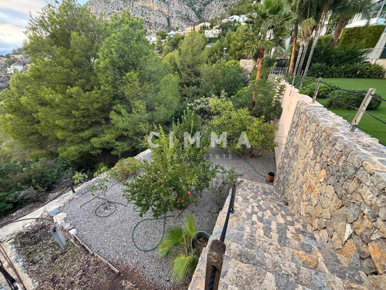 4 sypialnia Willa na sprzedaż w Altea z basenem garażem - 2 650 000 € (Ref: 9356011)