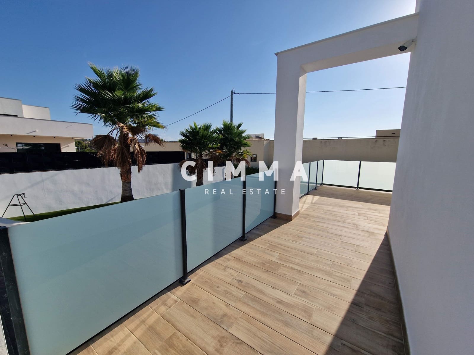 4 bedroom Villa for sale in Calpe / Calp with garage - € 1,300,000 (Ref: 9359430)