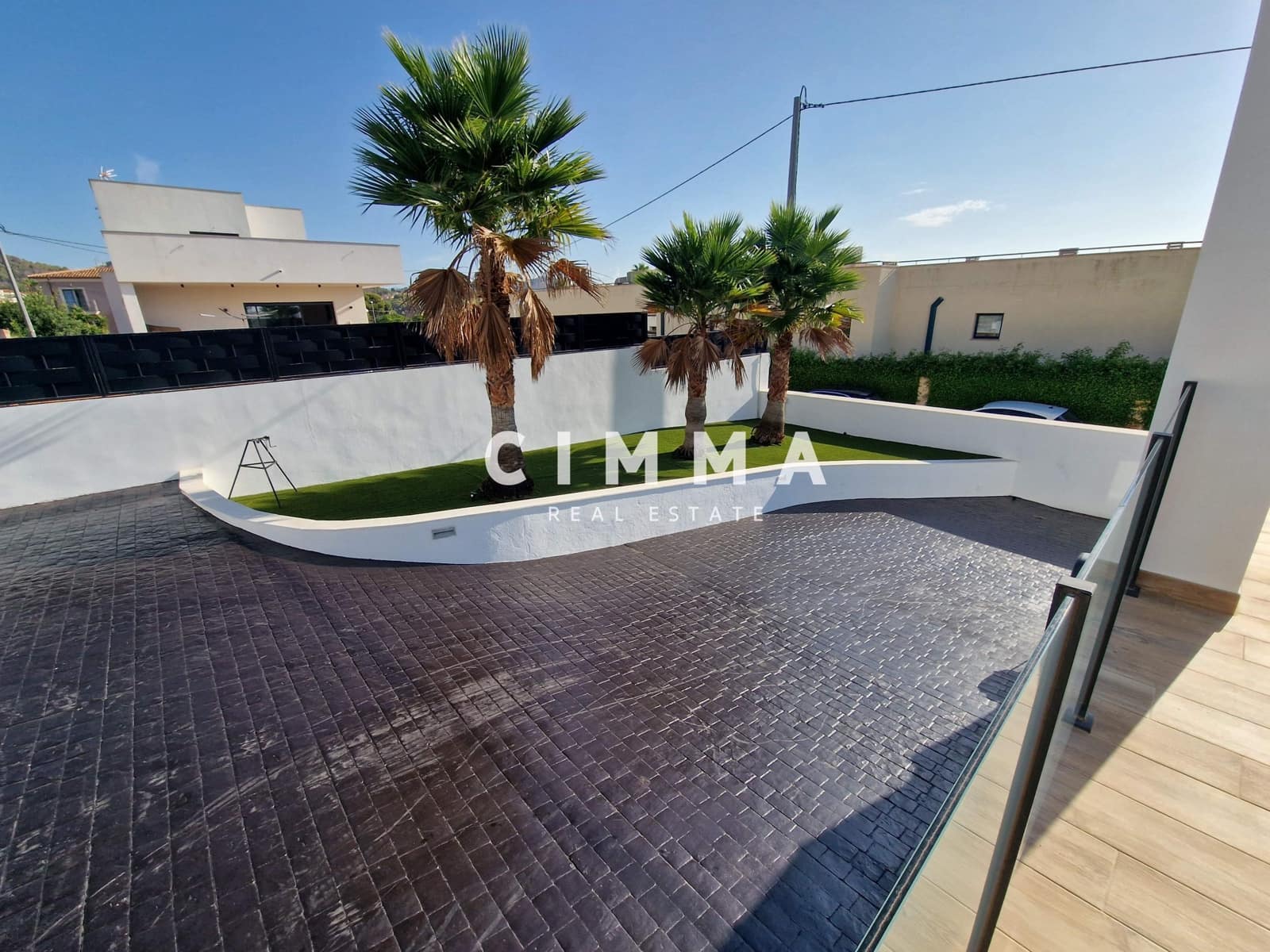 4 bedroom Villa for sale in Calpe / Calp with garage - € 1,300,000 (Ref: 9359430)