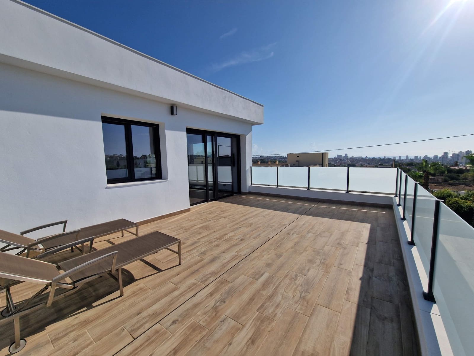 4 bedroom Villa for sale in Calpe / Calp with garage - € 1,300,000 (Ref: 9359430)