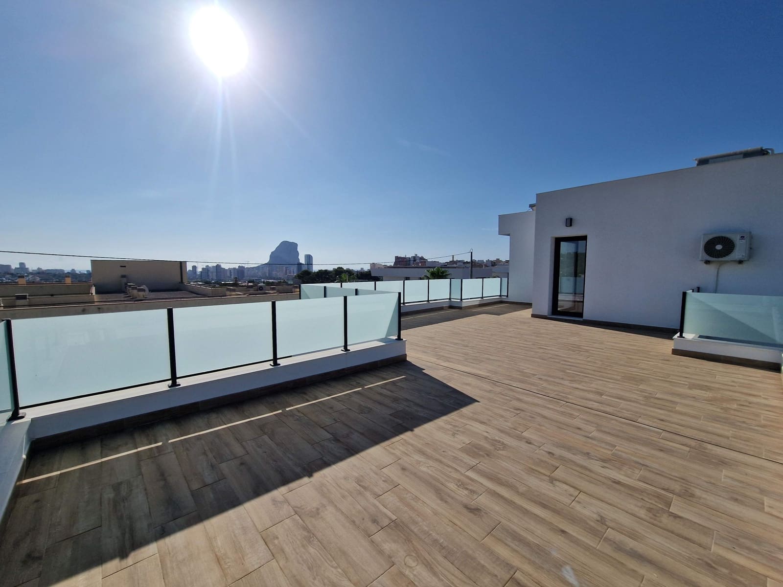 4 bedroom Villa for sale in Calpe / Calp with garage - € 1,300,000 (Ref: 9359430)