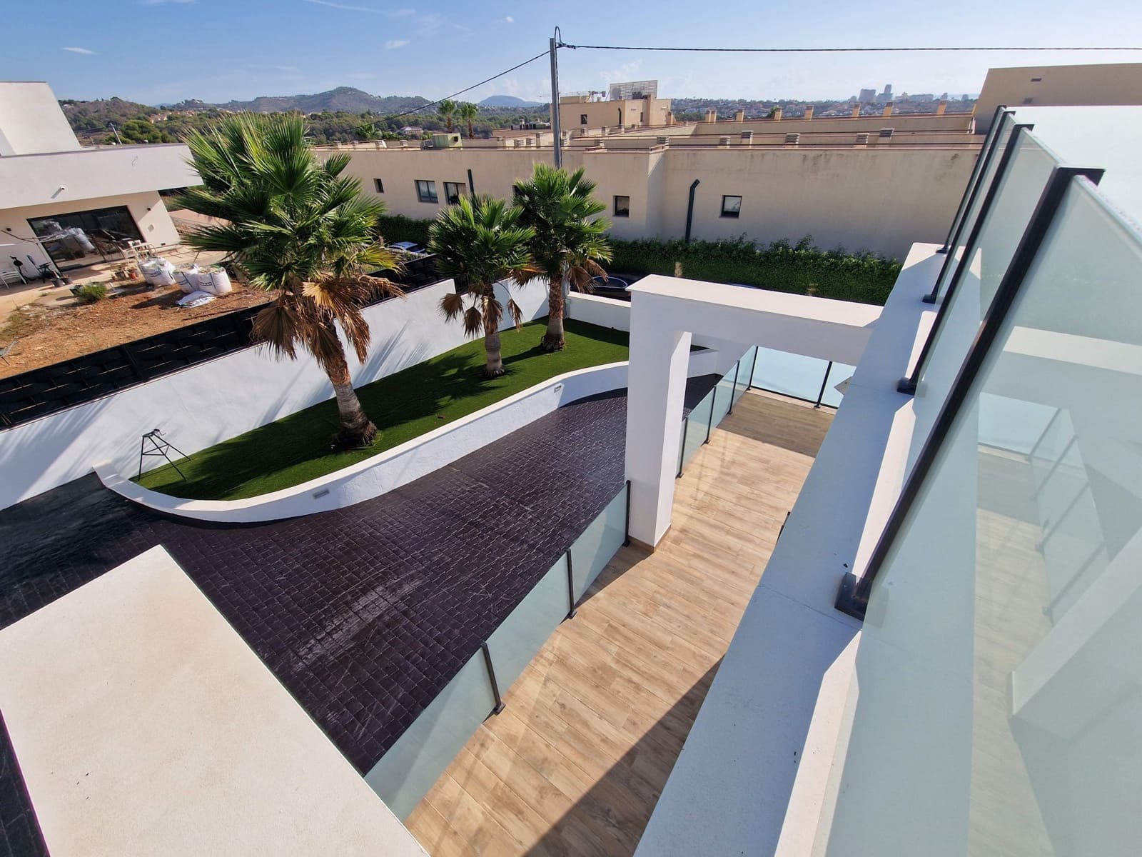 4 bedroom Villa for sale in Calpe / Calp with garage - € 1,300,000 (Ref: 9359430)