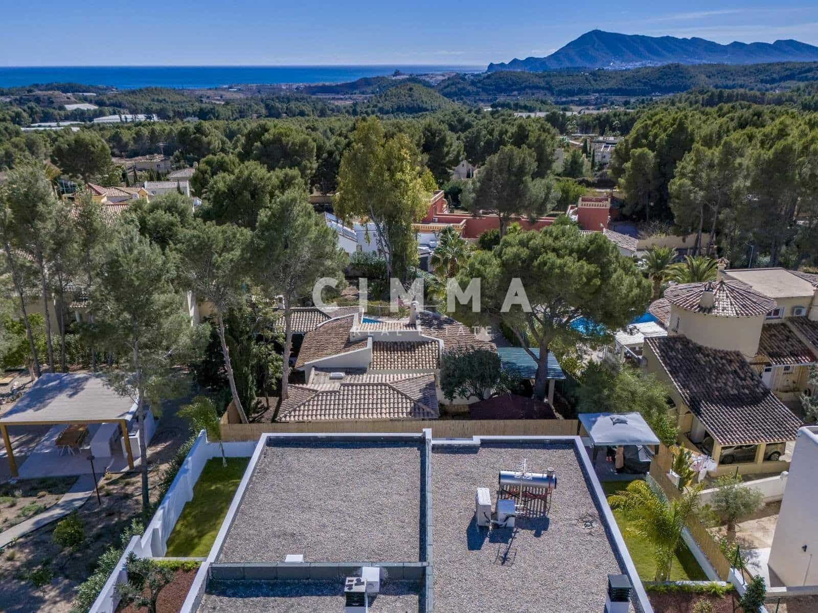 4 slaapkamer Villa te koop in Altea la Vella met zwembad - € 995.000 (Ref: 9359431)