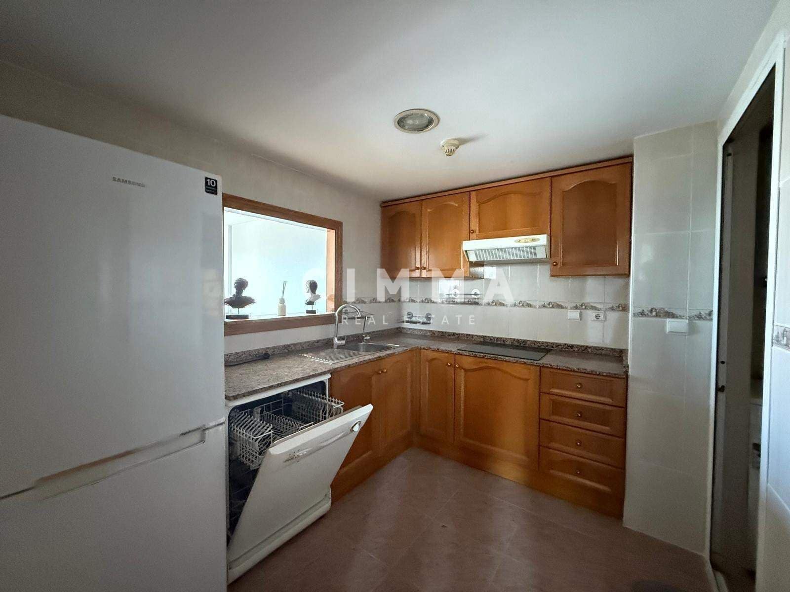 2 bedroom Apartment for sale in La Villajoyosa / Vila Joiosa with garage - € 242,500 (Ref: 9362514)