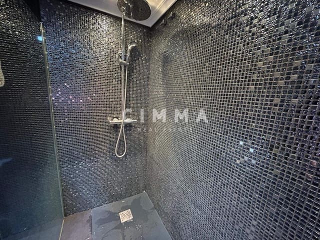 Piso de 3 habitaciones en La Nucia en venta con garaje - 230.000 € (Ref: 9388126)