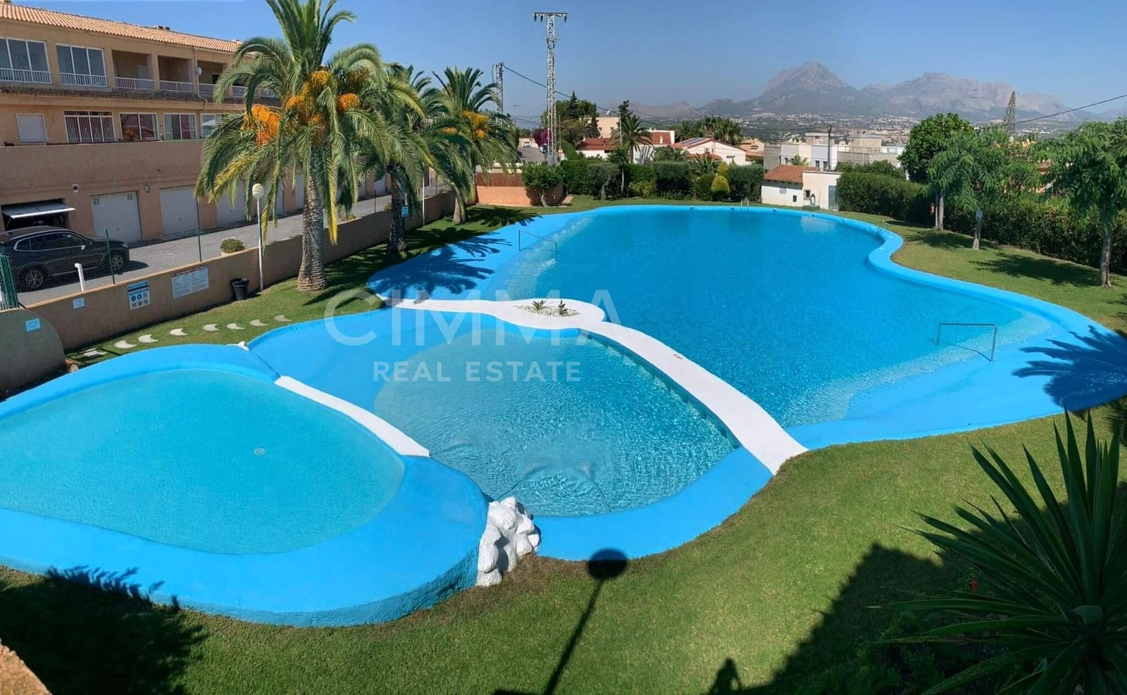 2 bedroom Apartment for sale in Alfaz del Pi / L'Alfas del Pi with pool - € 315,000 (Ref: 9401603)