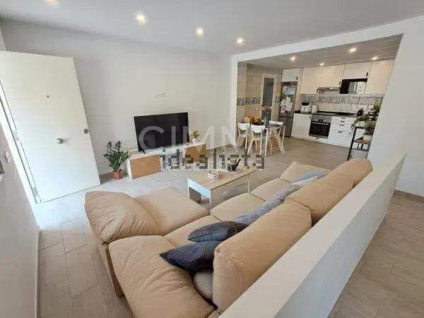 Chalet de 5 habitaciones en La Nucia en venta con garaje - 440.000 € (Ref: 9409278)