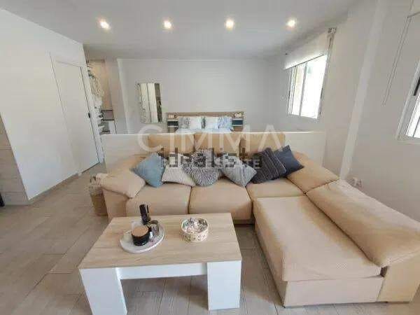 Chalet de 5 habitaciones en La Nucia en venta con garaje - 440.000 € (Ref: 9409278)