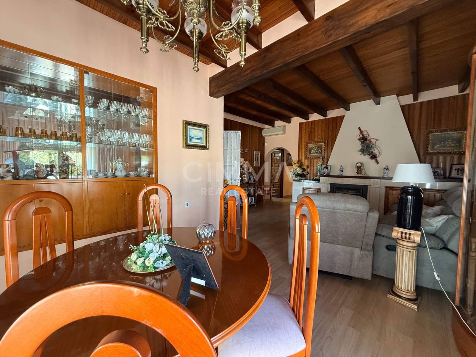 5 bedroom Villa for sale in La Nucia with pool garage - € 625,000 (Ref: 9414284)